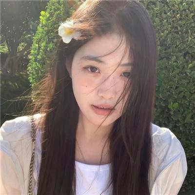 爱长颈鹿的女人